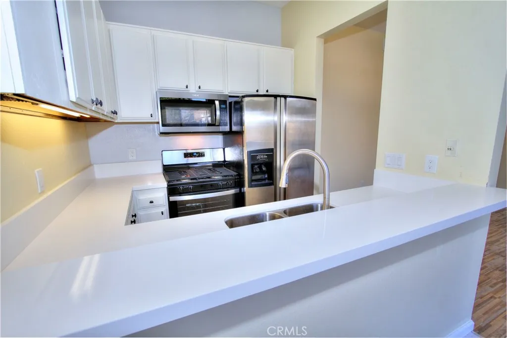 78 Brownfield, Pomona, California 91766 home-pic-17