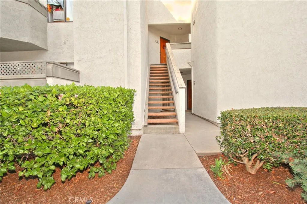 78 Brownfield, Pomona, California 91766 home-pic-10