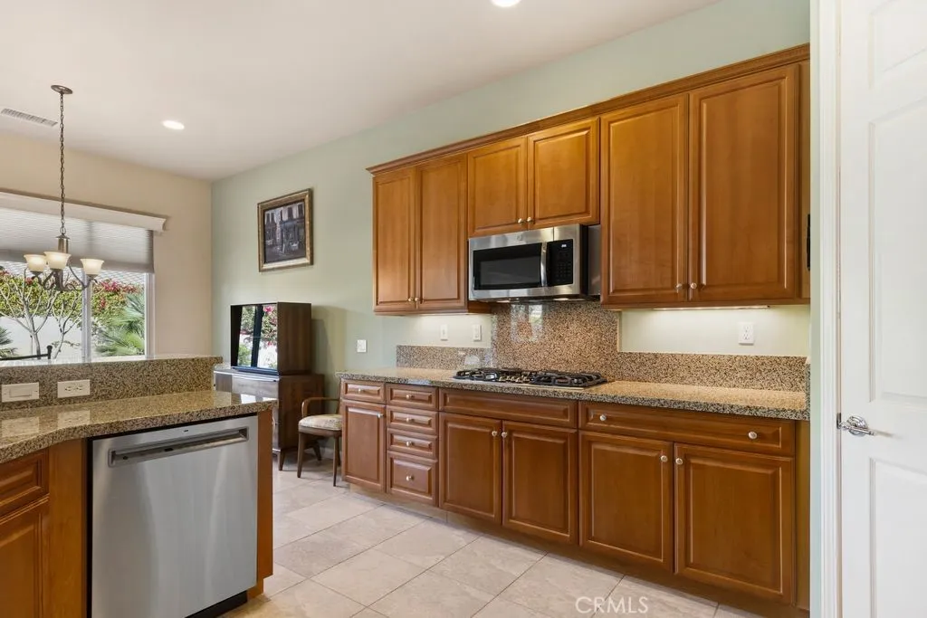 81750 Camino Fuerte, Indio, California 92201 home-pic-11