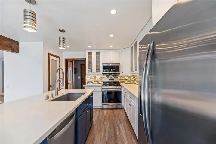 19-Kitchen