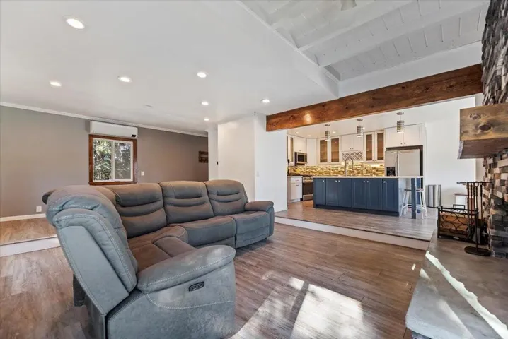 14-Living Room