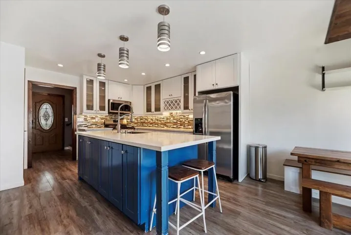 16-Kitchen