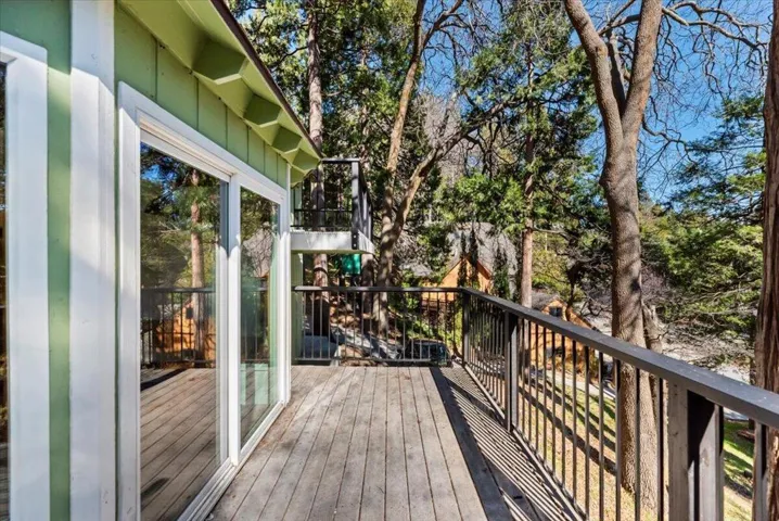 24-Deck with Views