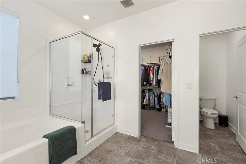 16728 Grapefruit Lane, Fontana, California 92336 home-pic-30