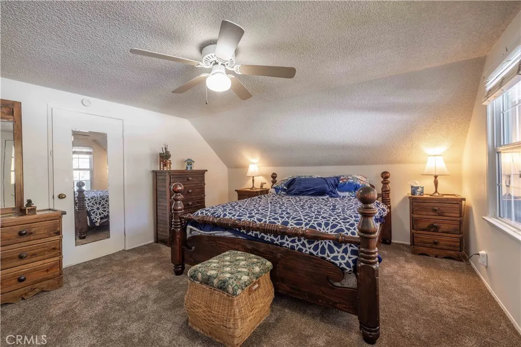 568 Wren, Big Bear Lake, California 92315 home-pic-18
