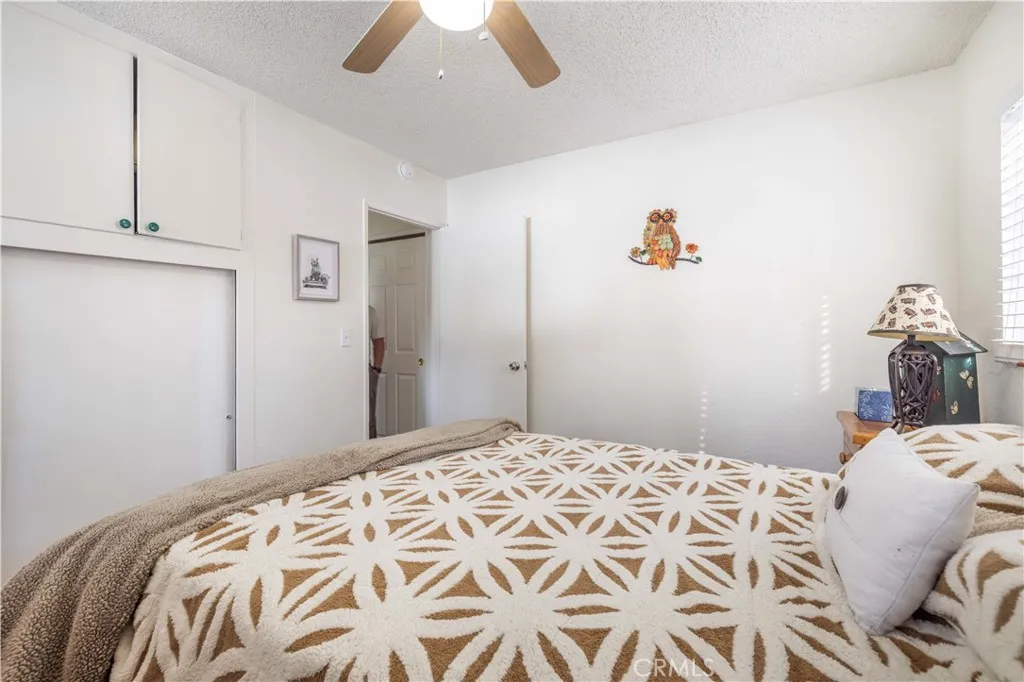 568 Wren, Big Bear Lake, California 92315 home-pic-11