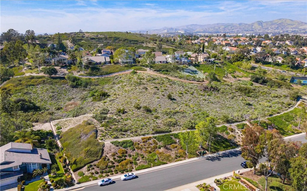 21676 Rushford Drive, Lake Forest, California 92630 home-pic-75
