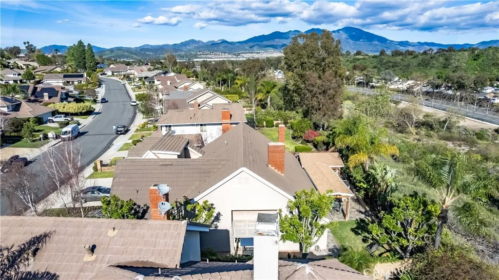 21676 Rushford Drive, Lake Forest, California 92630 home-pic-68