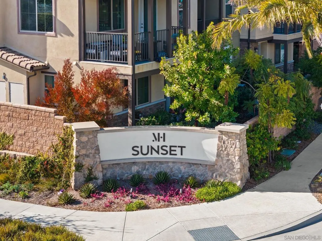 1549 Fig Tree Way, Oceanside, California 92056 home-pic-35
