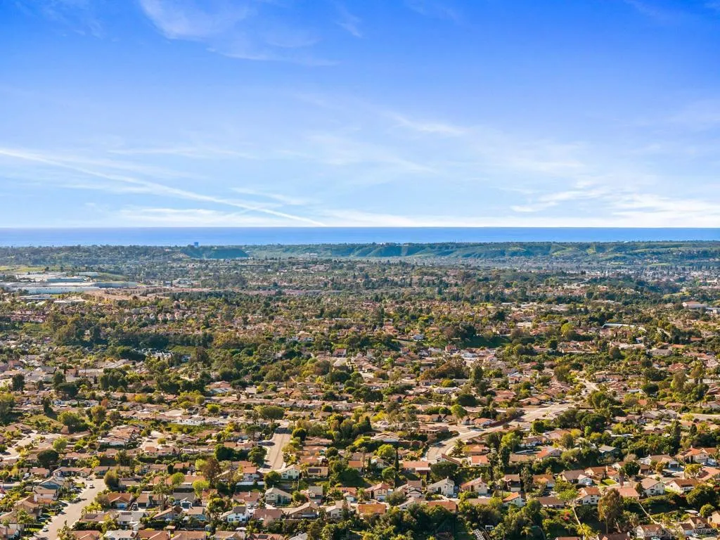 1549 Fig Tree Way, Oceanside, California 92056 home-pic-38