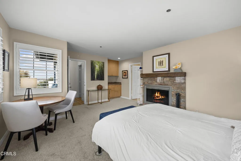 5202 Driftwood Street, Oxnard, California 93035 home-pic-23