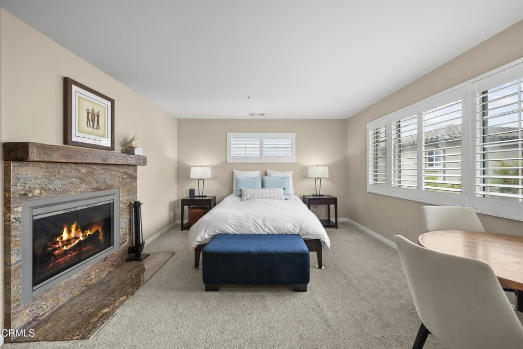 5202 Driftwood Street, Oxnard, California 93035 home-pic-22