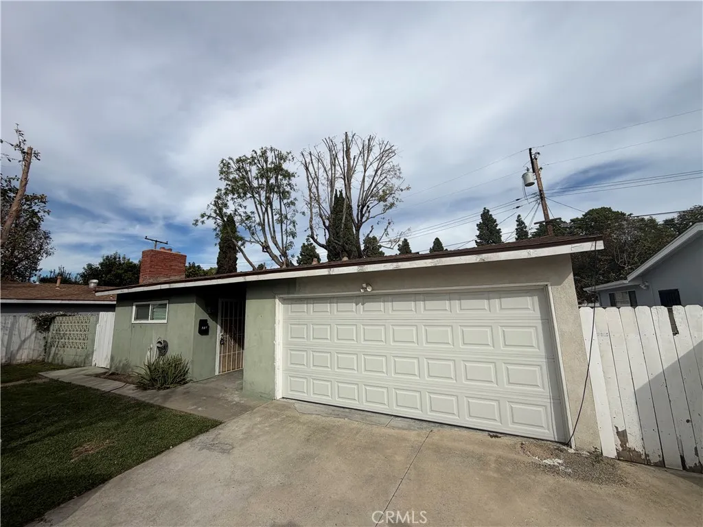327 N Clark, Orange, California 92868 home-pic-1