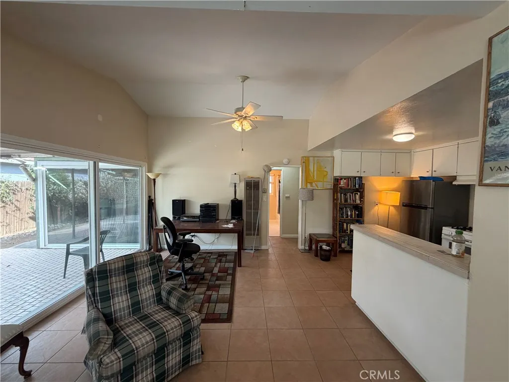 327 N Clark, Orange, California 92868 home-pic-4