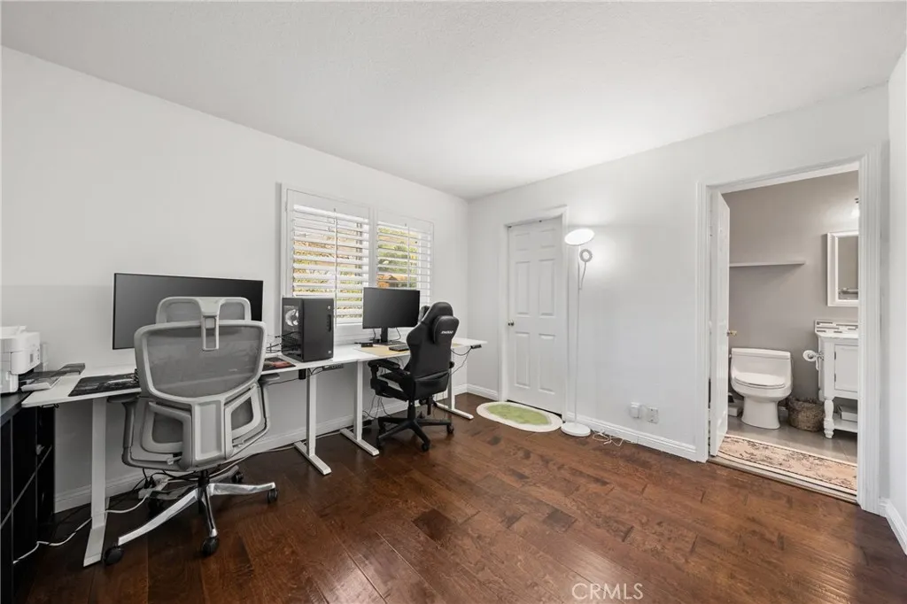 5585 Running Spring, Yorba Linda, California 92887 home-pic-24