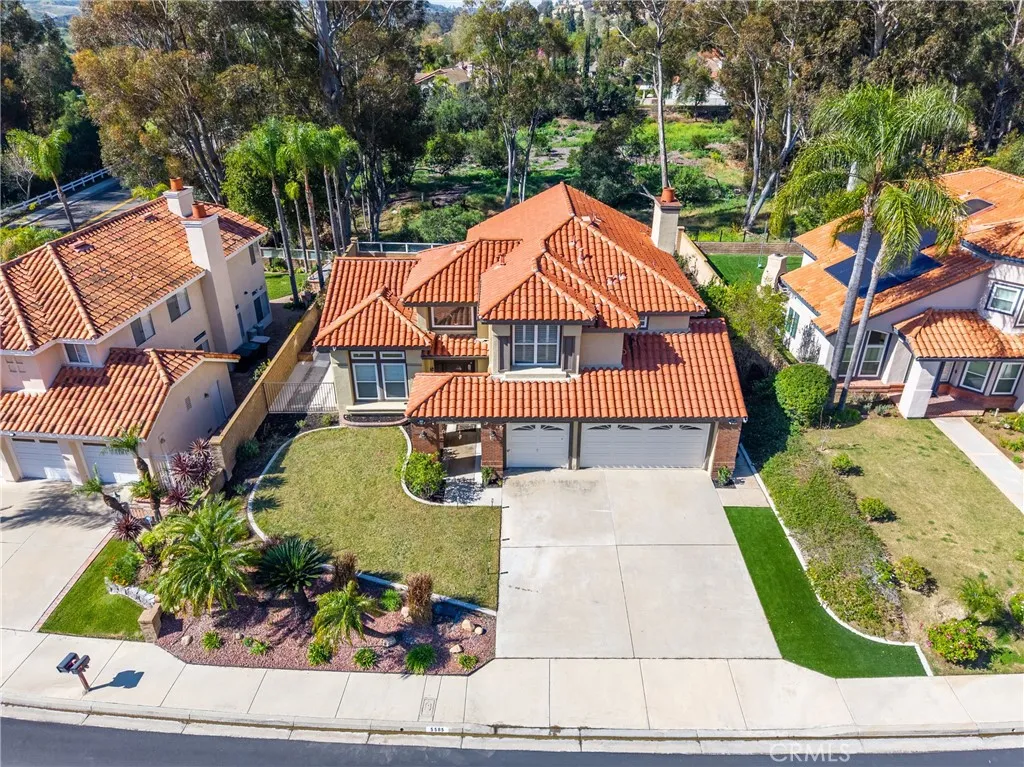 5585 Running Spring, Yorba Linda, California 92887 home-pic-3