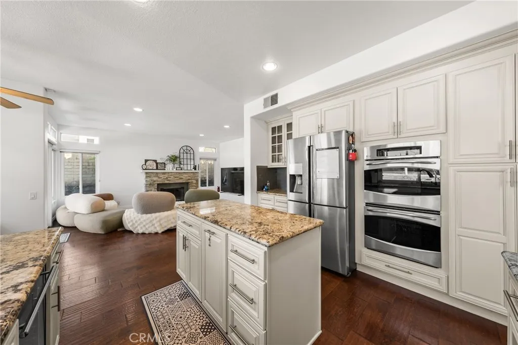 5585 Running Spring, Yorba Linda, California 92887 home-pic-12
