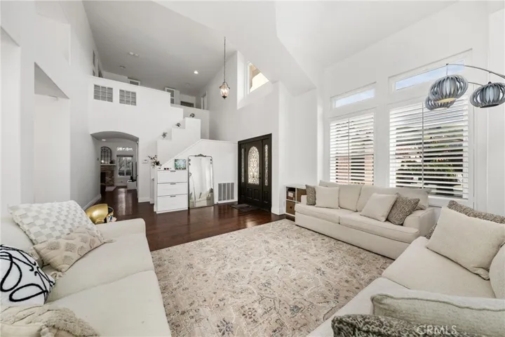 5585 Running Spring, Yorba Linda, California 92887