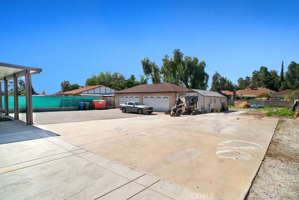 11471 Orcas Avenue, Sylmar, California 91342 home-pic-16