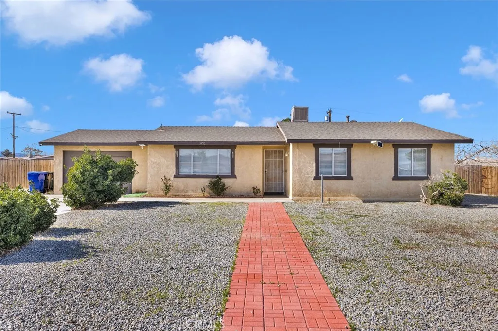 10616 Jamul, Apple Valley, California 92308 home-pic-2