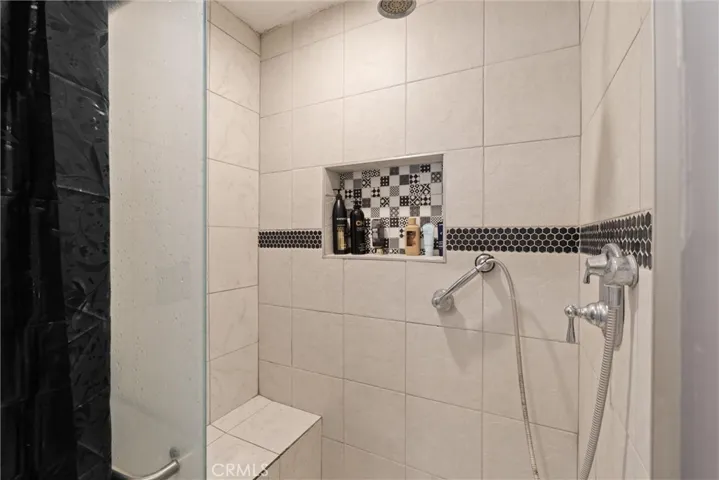 511 S Pannes, Compton, California 90221
