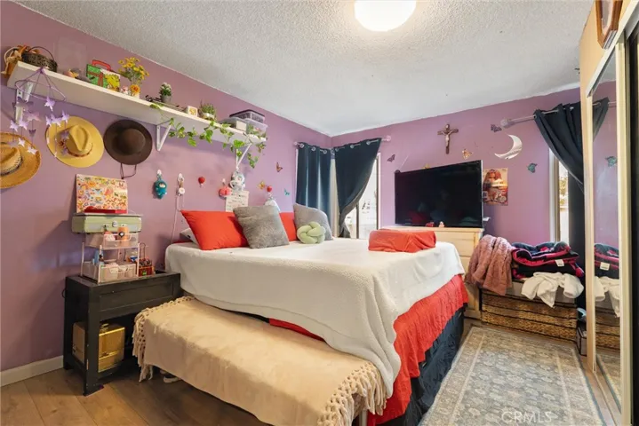 511 S Pannes, Compton, California 90221