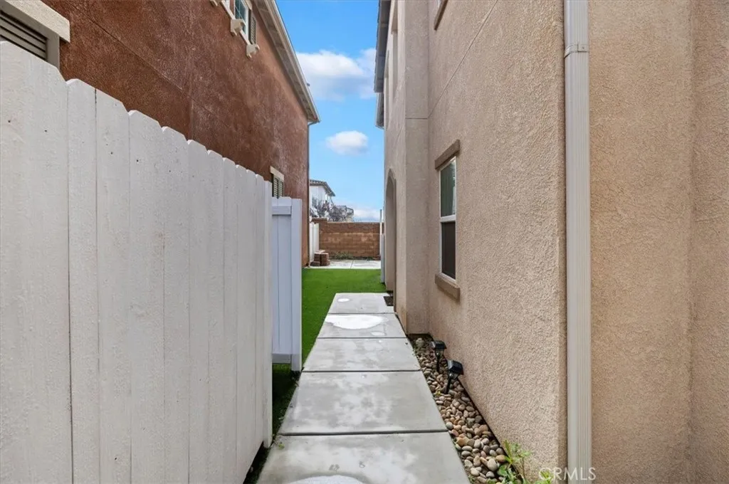 41939 Pedraza Street, Murrieta, California 92562 home-pic-6