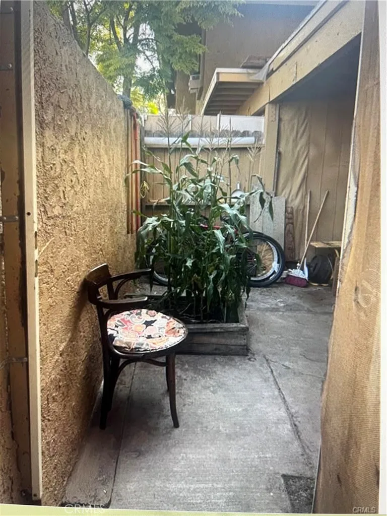 1321 S Standard D, Santa Ana, California 92707 home-pic-2