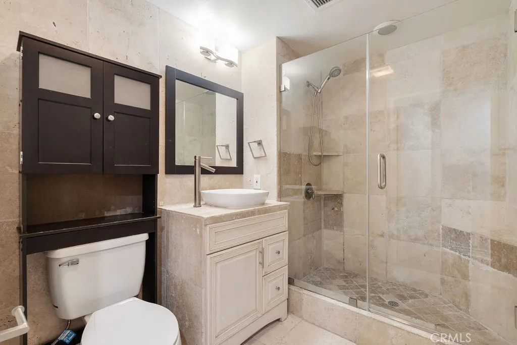 1301 Cabrillo 109, Torrance, California 90501 home-pic-16