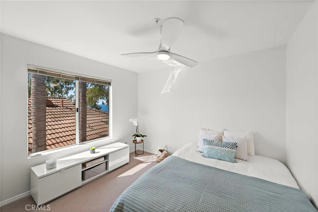 640 Via Umbroso, San Clemente, California 92672 home-pic-18