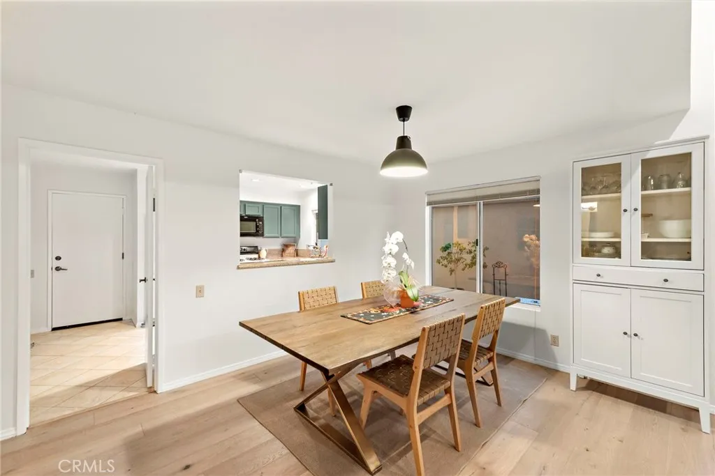 640 Via Umbroso, San Clemente, California 92672 home-pic-9