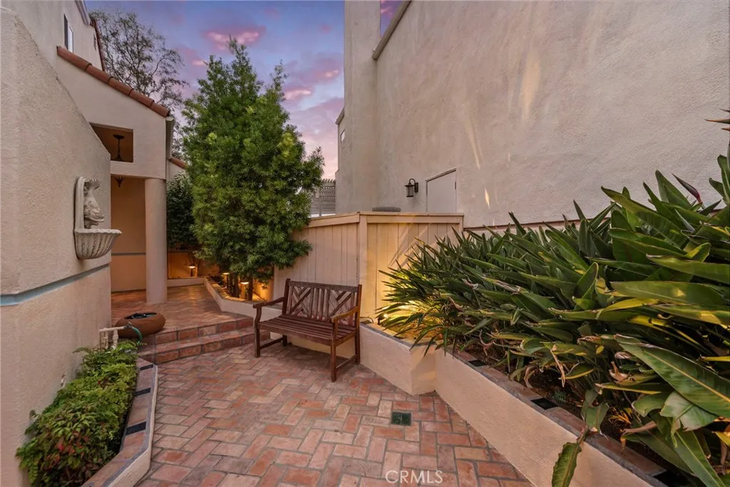 640 Via Umbroso, San Clemente, California 92672 home-pic-27