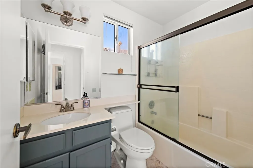 640 Via Umbroso, San Clemente, California 92672 home-pic-19