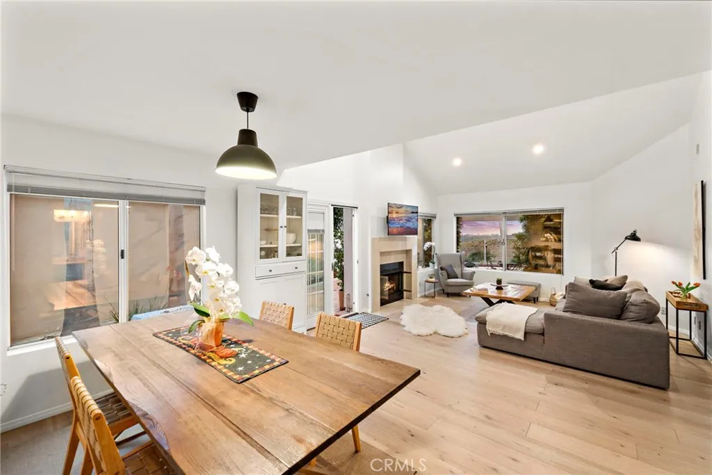 640 Via Umbroso, San Clemente, California 92672 home-pic-5