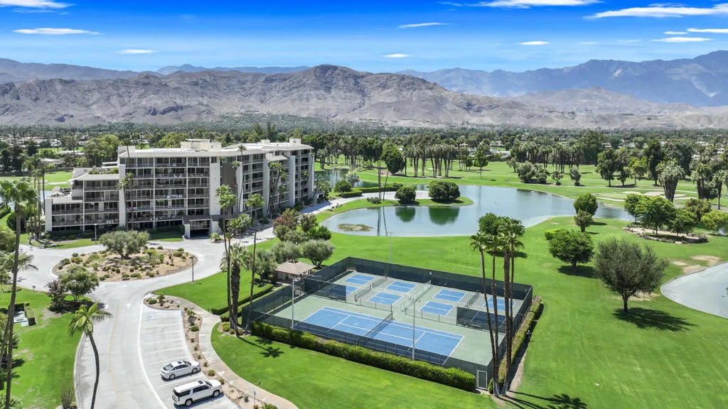910 Island Drive 406, Rancho Mirage, California 92270 home-pic-43