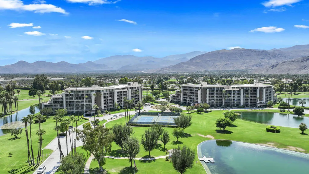 910 Island Drive 406, Rancho Mirage, California 92270 home-pic-2