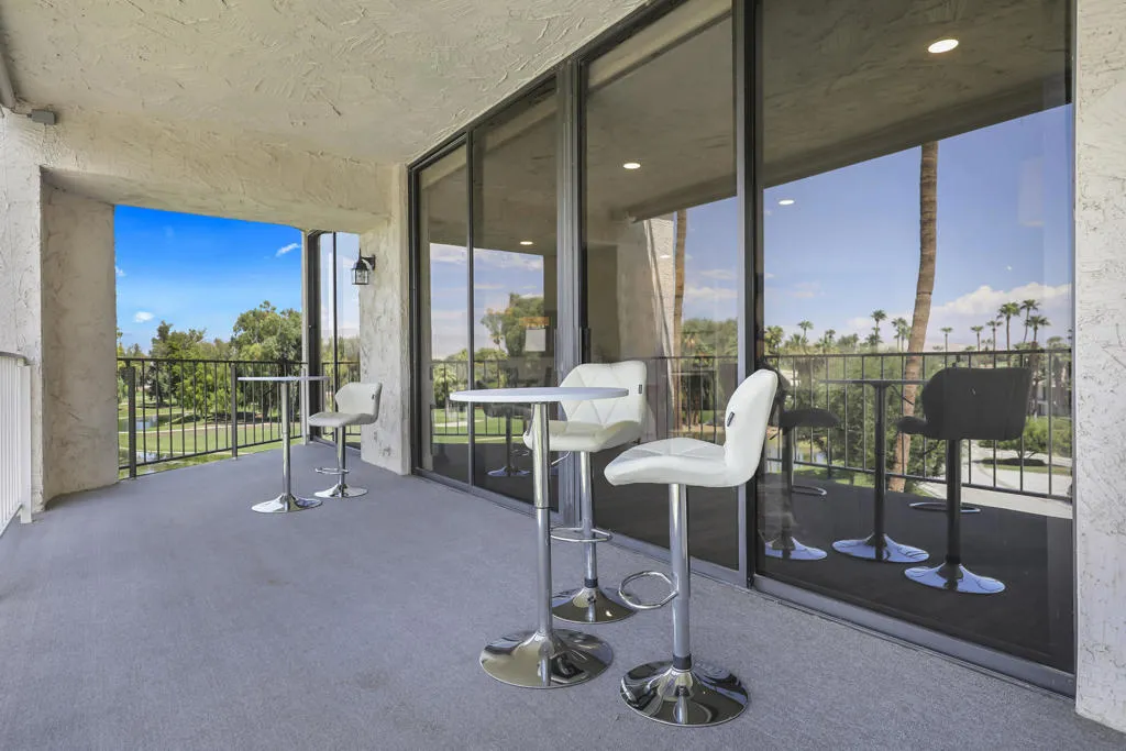 910 Island Drive 406, Rancho Mirage, California 92270 home-pic-19