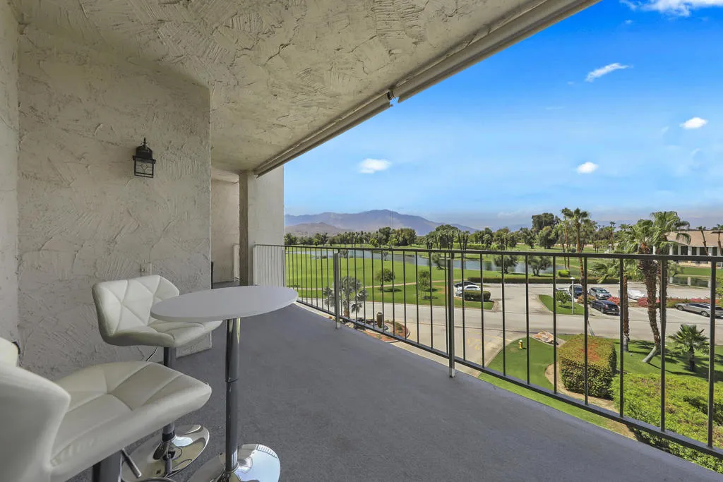 910 Island Drive 406, Rancho Mirage, California 92270 home-pic-17