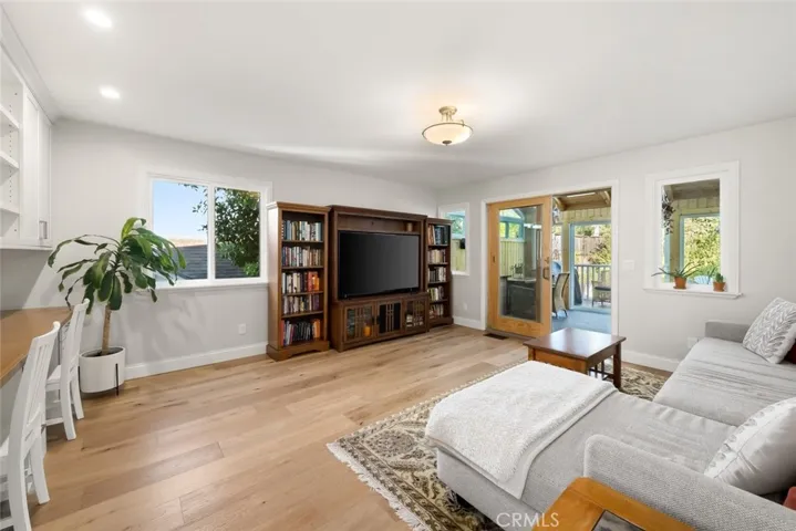 444 Kings Avenue, Morro Bay, California 93442