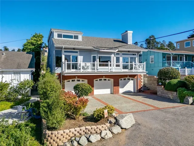 444 Kings Avenue, Morro Bay, California 93442