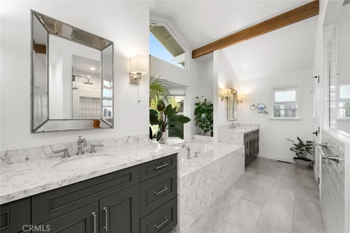444 Kings Avenue, Morro Bay, California 93442