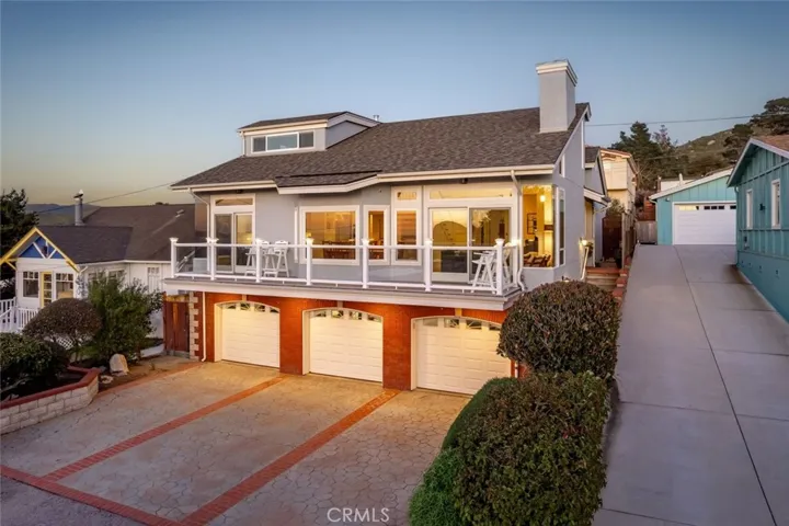 444 Kings Avenue, Morro Bay, California 93442