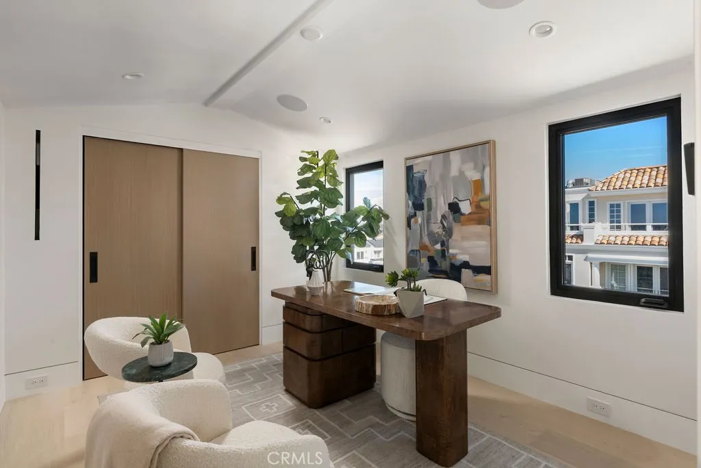 2501 Seaview Avenue, Corona Del Mar, California 92625 home-pic-17
