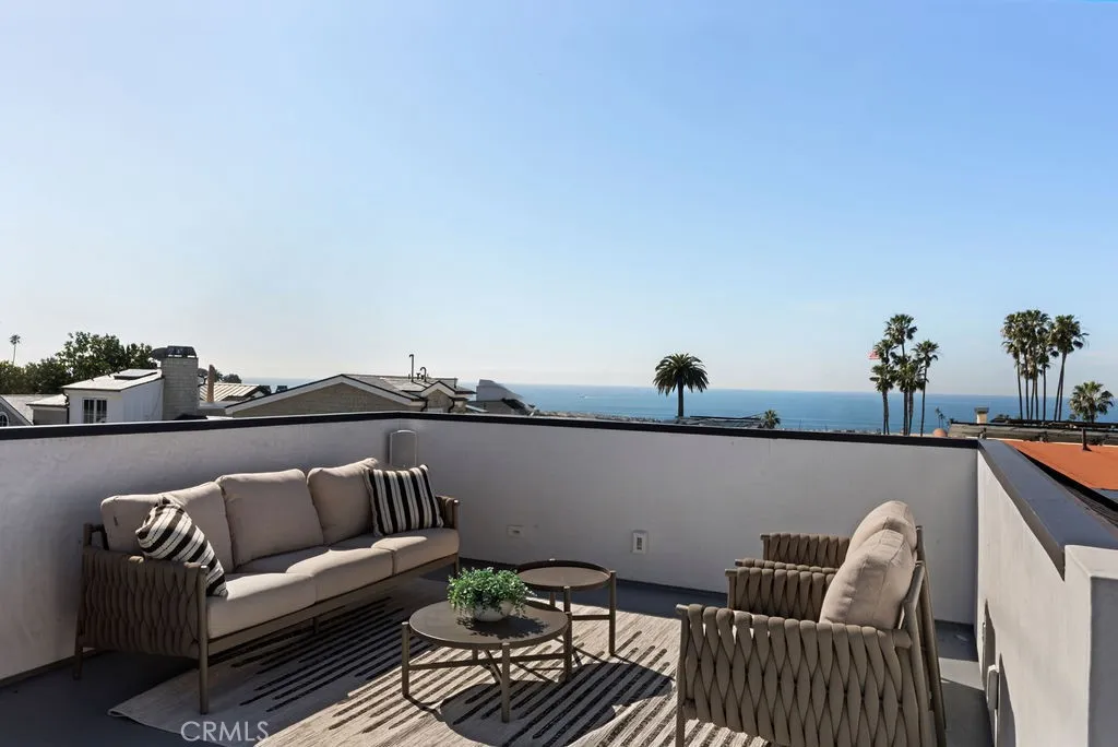 2501 Seaview Avenue, Corona Del Mar, California 92625 home-pic-18