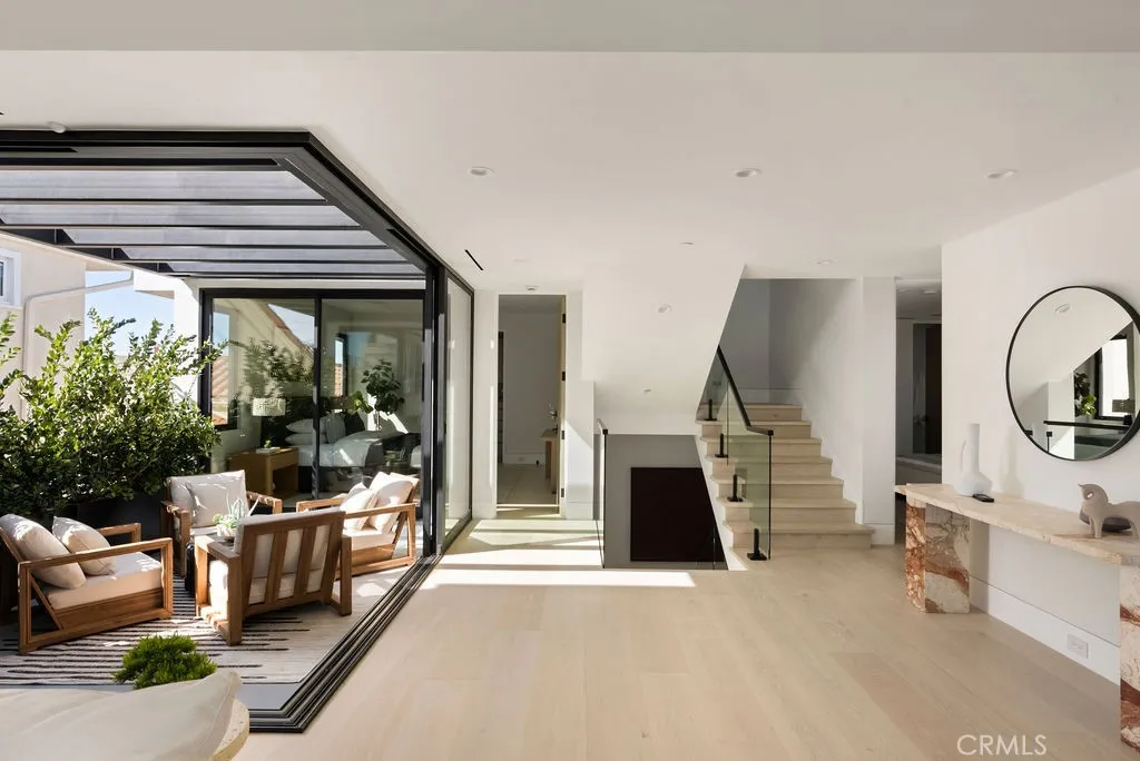 2501 Seaview Avenue, Corona Del Mar, California 92625 home-pic-8