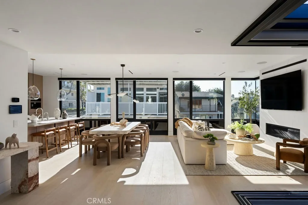 2501 Seaview Avenue, Corona Del Mar, California 92625 home-pic-5