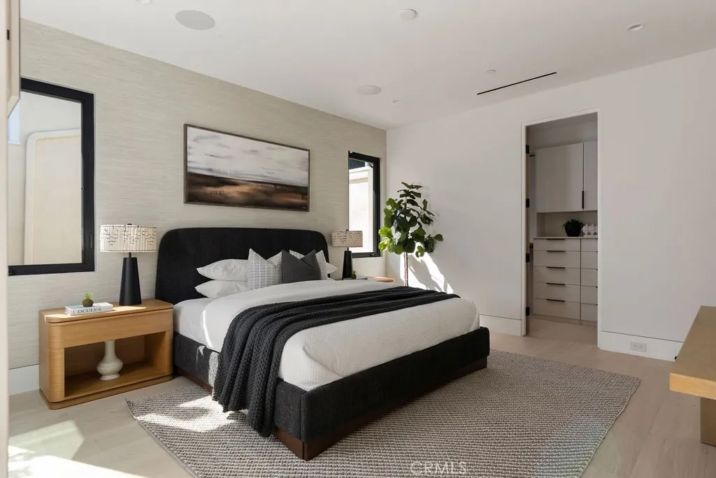 2501 Seaview Avenue, Corona Del Mar, California 92625 home-pic-10