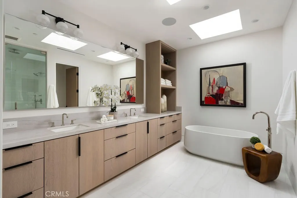 2501 Seaview Avenue, Corona Del Mar, California 92625 home-pic-11
