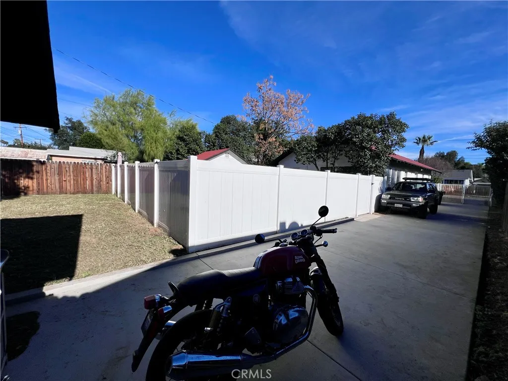 608 Linda, Redlands, California 92373 home-pic-8
