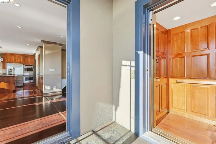 Property entrance with elevator